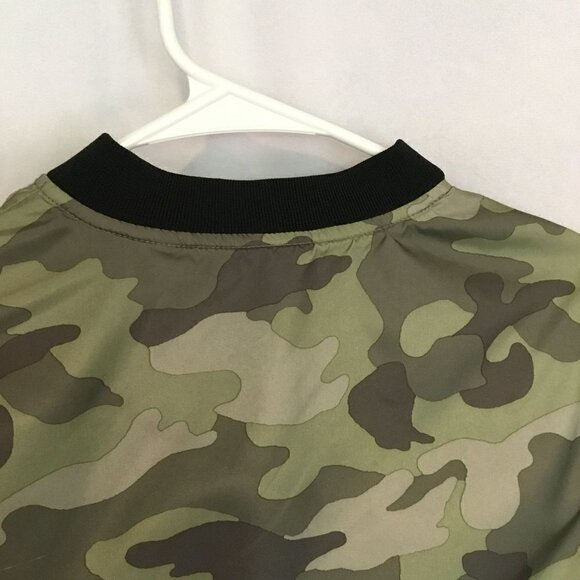 Old Navy Youth Bomber Jacket Green Camo Size Large 10-12 Full Zip Front School - Picture 8 of 9